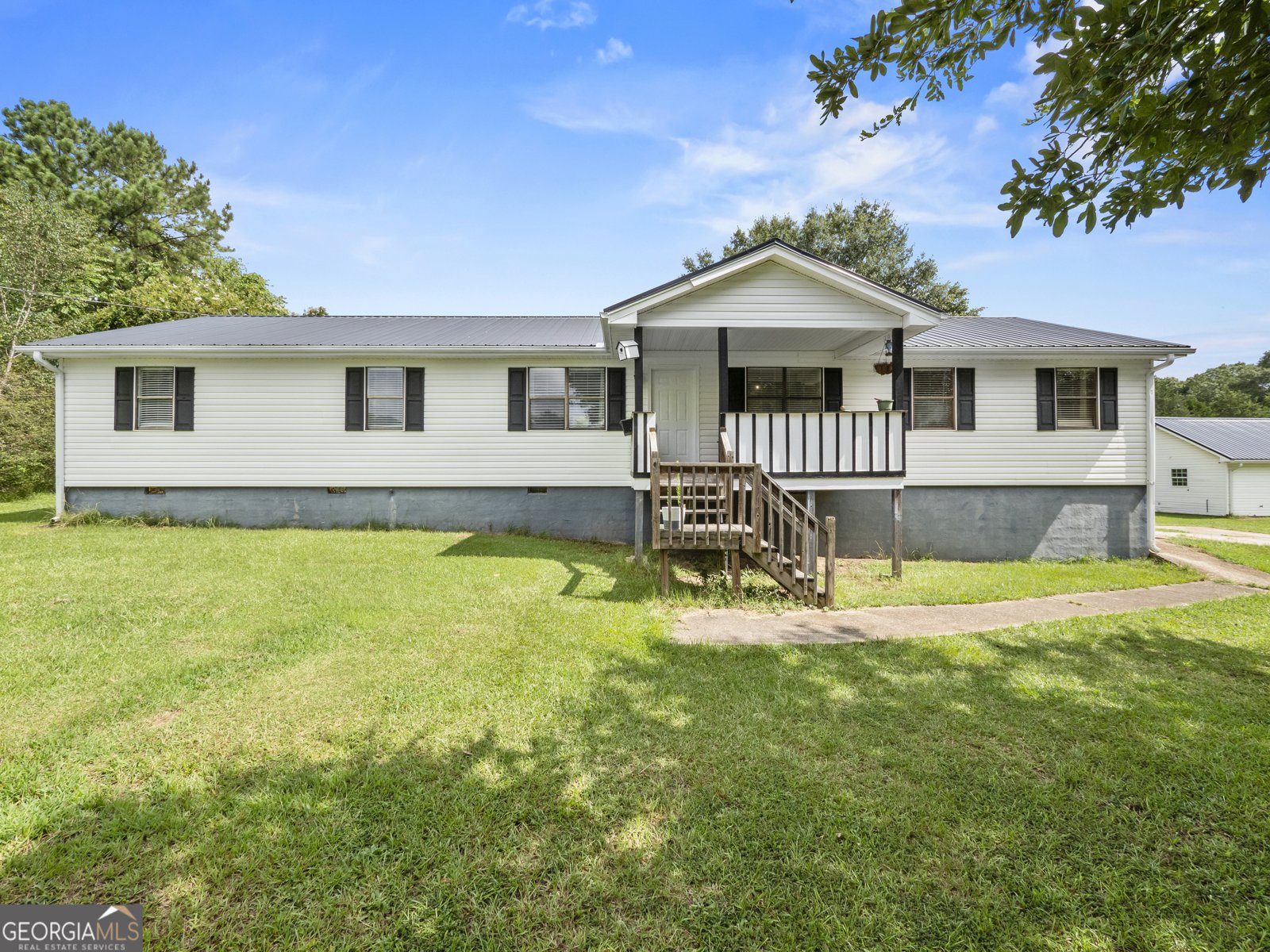 5 Hearthstone Drive Stockbridge - 1