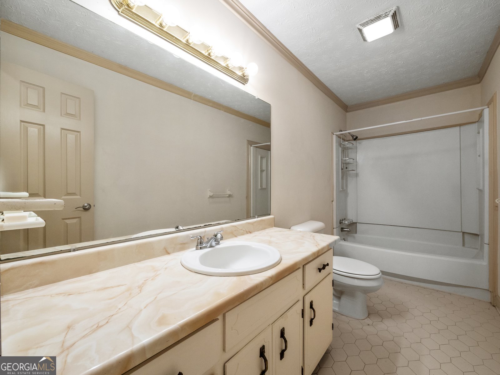 5 Hearthstone Drive Stockbridge - 16