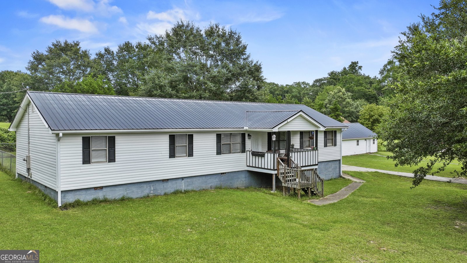 5 Hearthstone Drive Stockbridge - 2