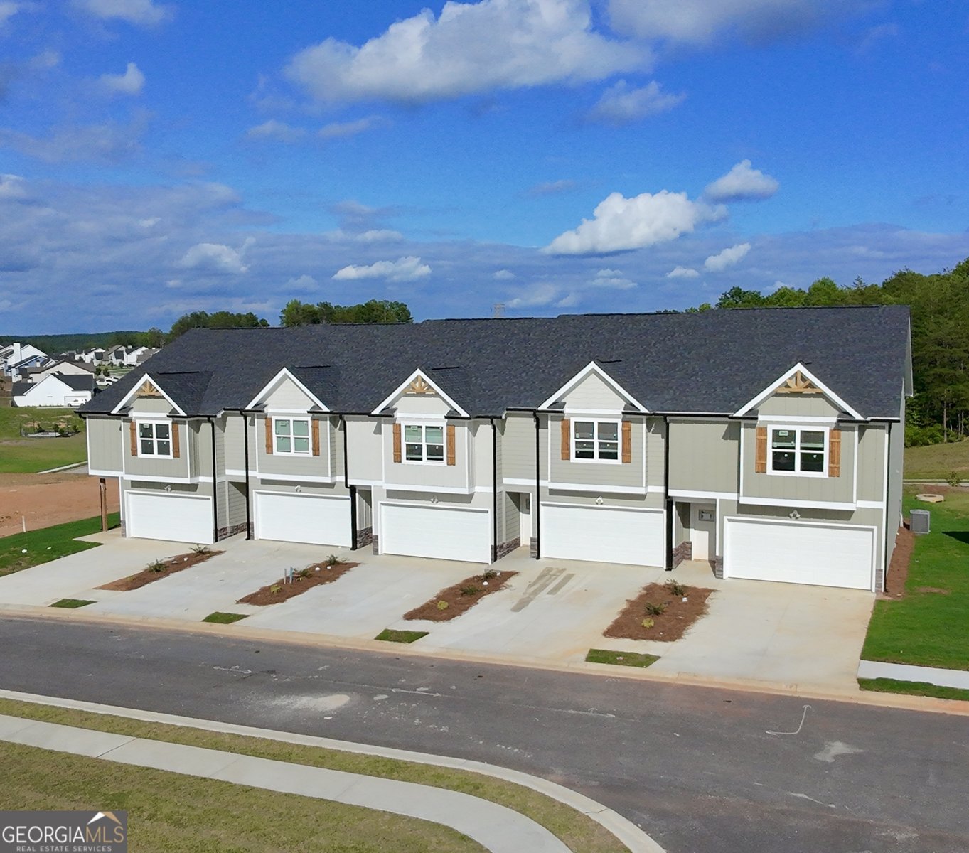 6322 Pine ridge Point Lula - 1