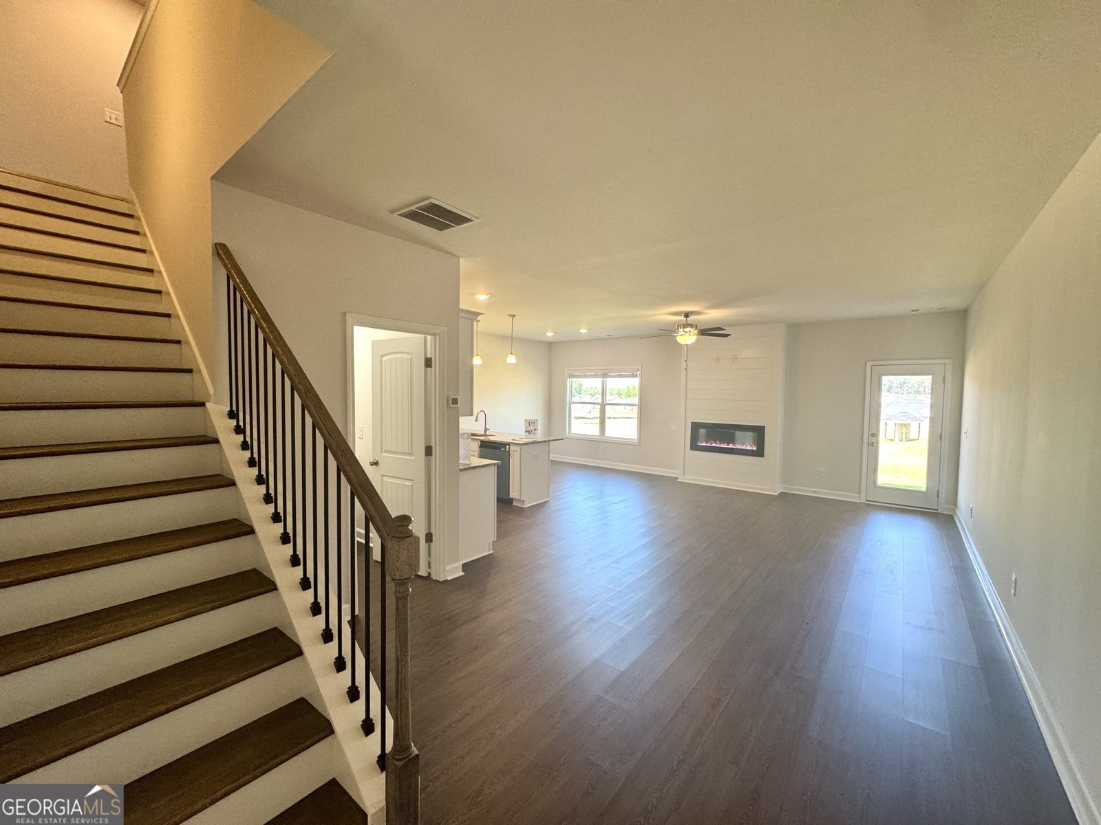 6322 Pine ridge Point Lula - 6