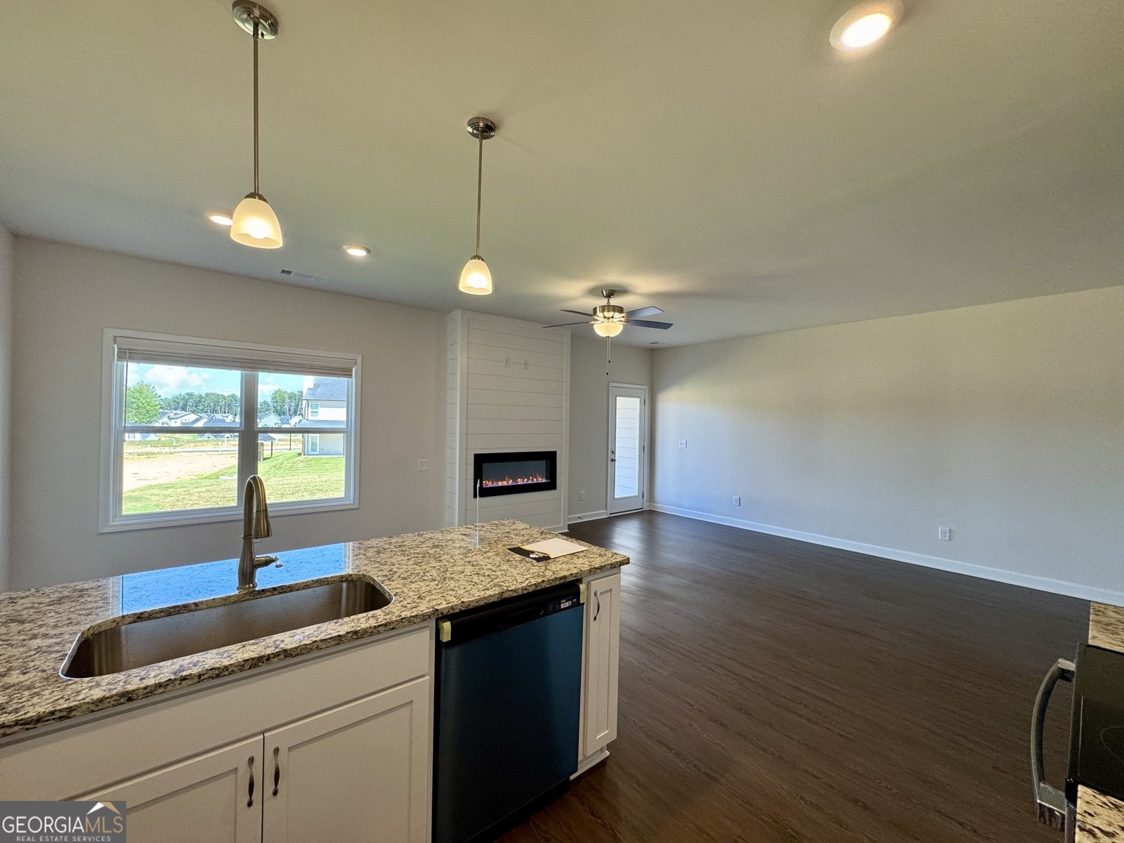 6322 Pine ridge Point Lula - 8