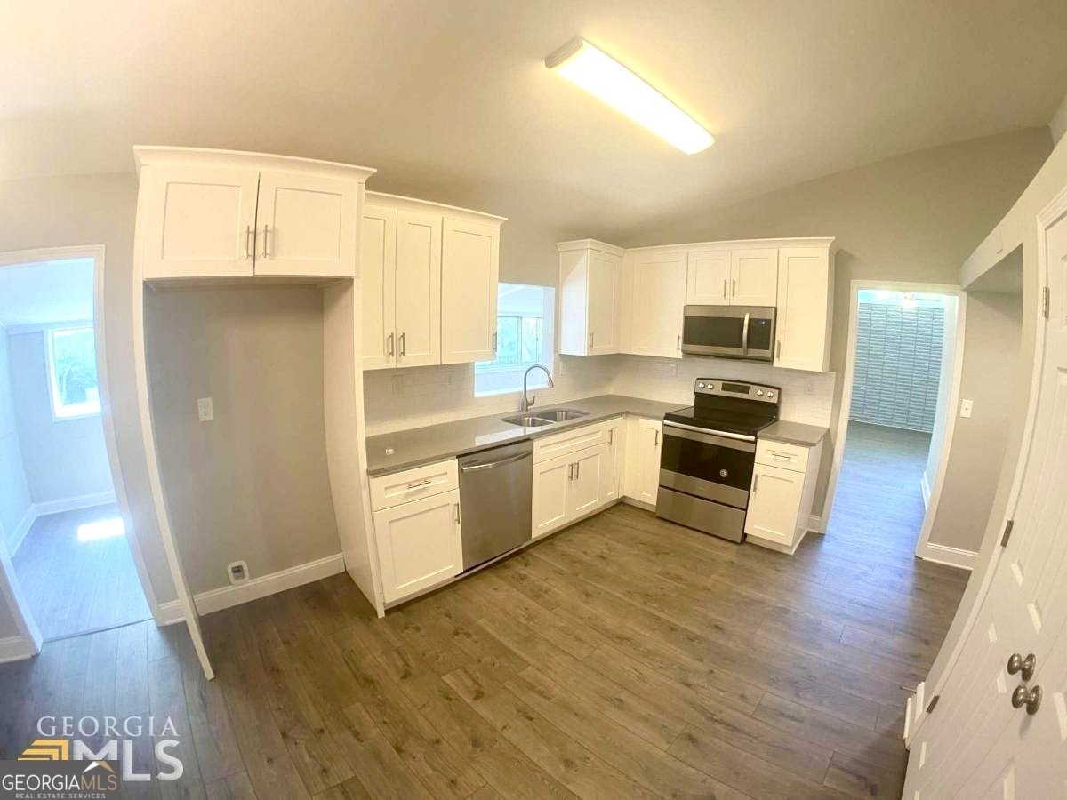 203 PINEVIEW Drive WARNER ROBINS - 2