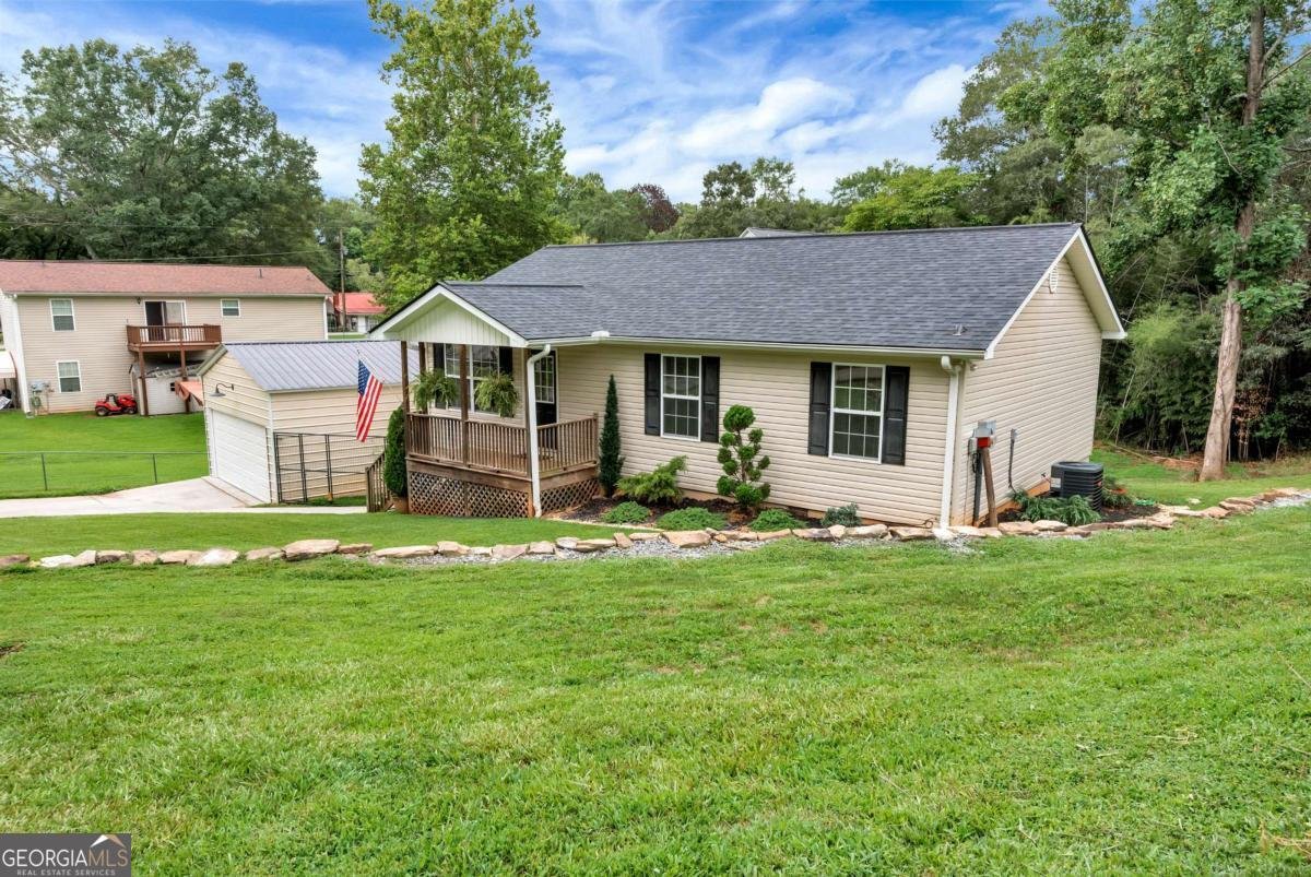 152 Russ Circle Clarkesville - 3