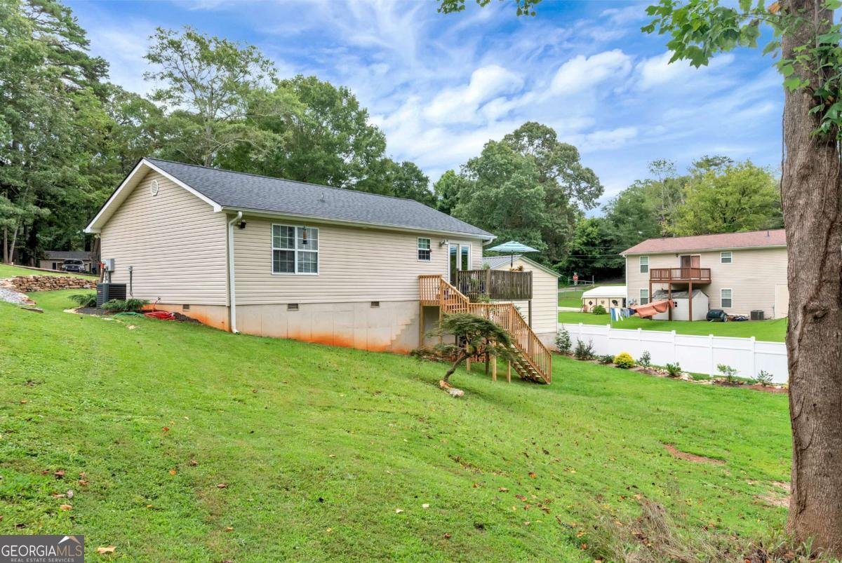 152 Russ Circle Clarkesville - 30
