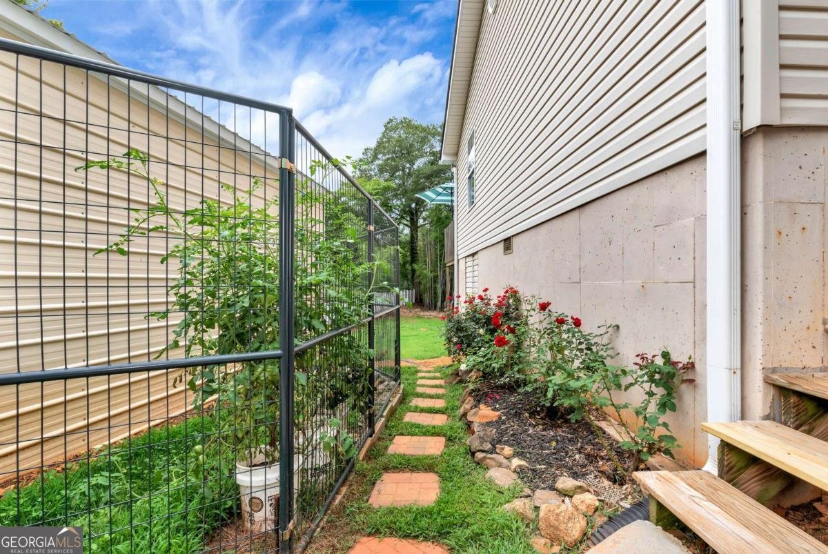 152 Russ Circle Clarkesville - 7