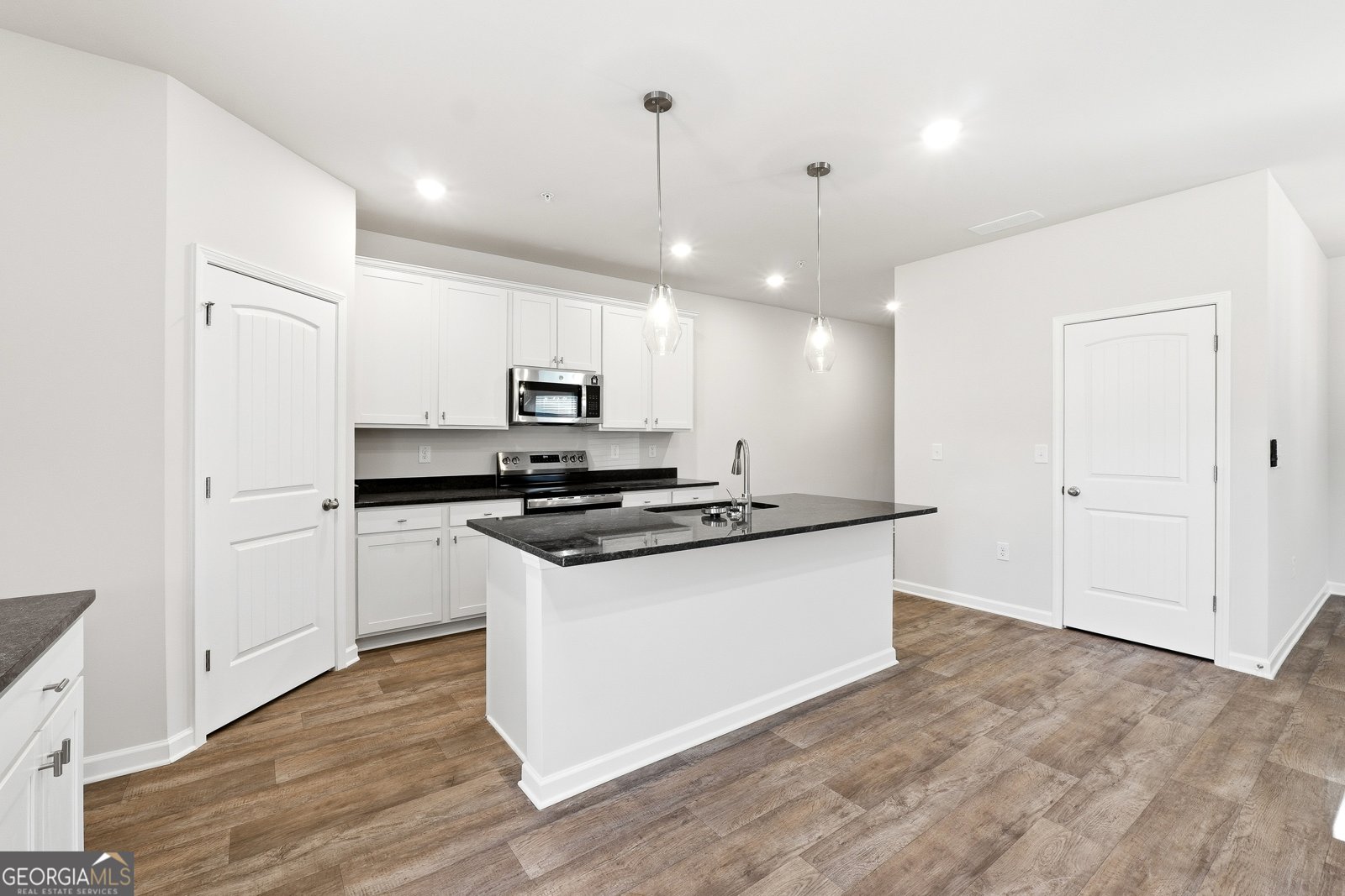 8383 Columbia Court Palmetto - 7