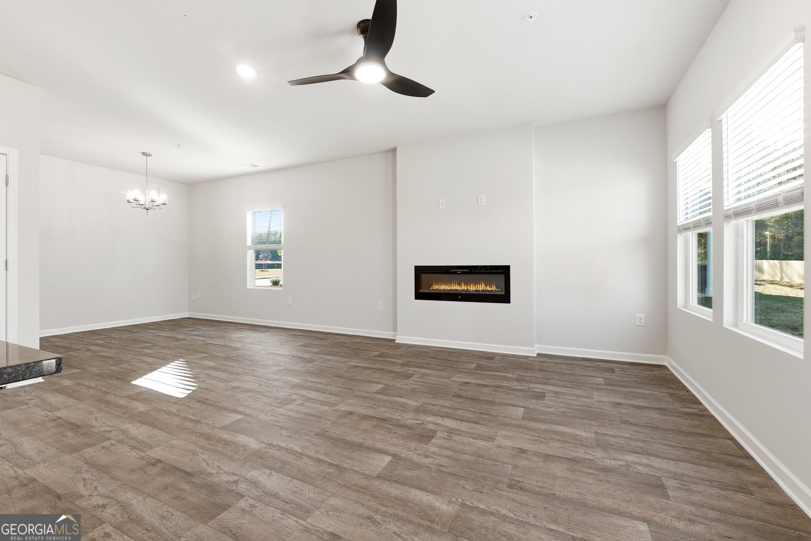 8383 Columbia Court Palmetto - 8