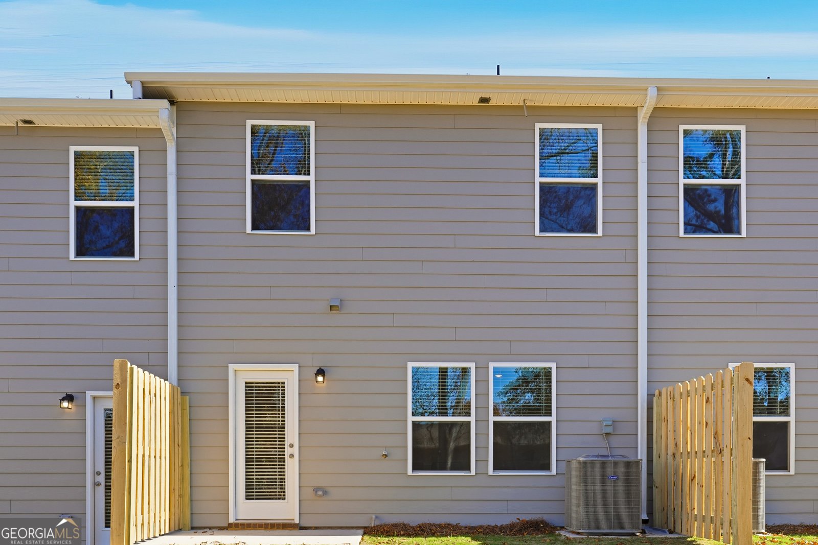 8379 Columbia Court Palmetto - 28