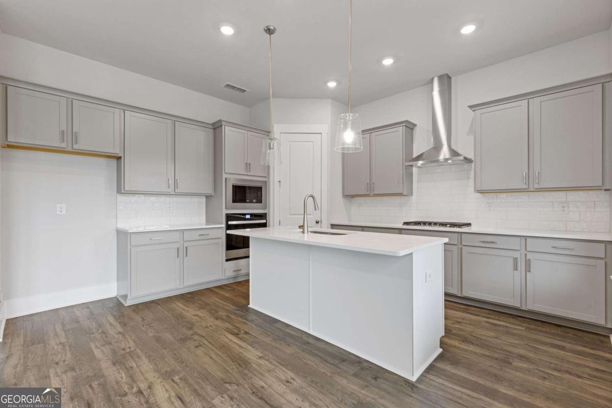 124 Ruby Robin Drive Jefferson - 12