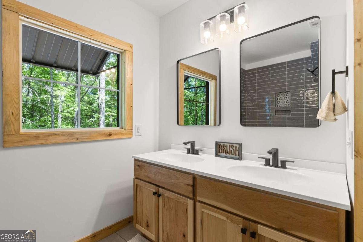 38 Friendly Lane Mccaysville - 13