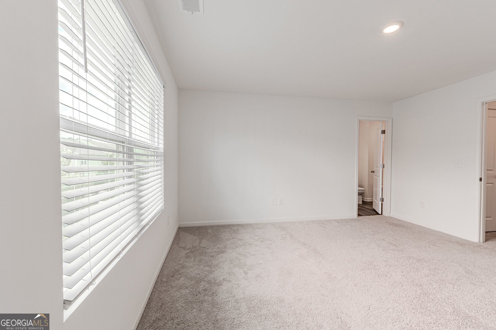 202 Fenchurch Way Cartersville - 6