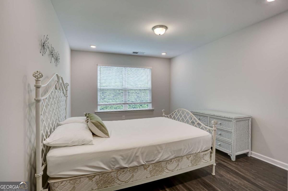 4556 Rutledge Drive Oakwood - 27