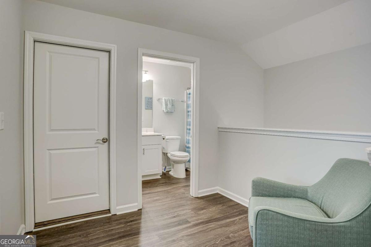 4556 Rutledge Drive Oakwood - 28