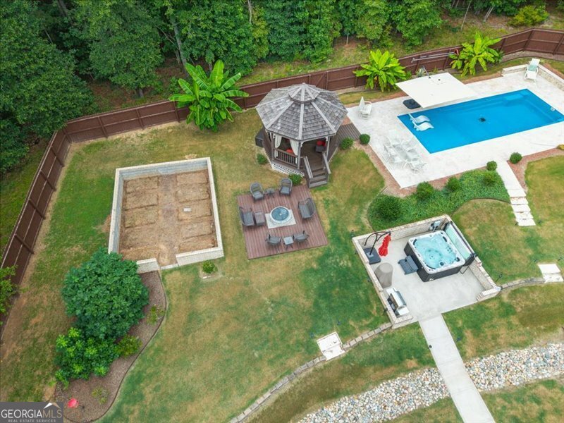90 Oak Forest Drive Oxford - 24