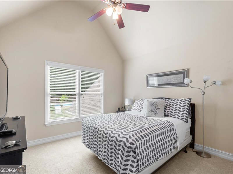 90 Oak Forest Drive Oxford - 48