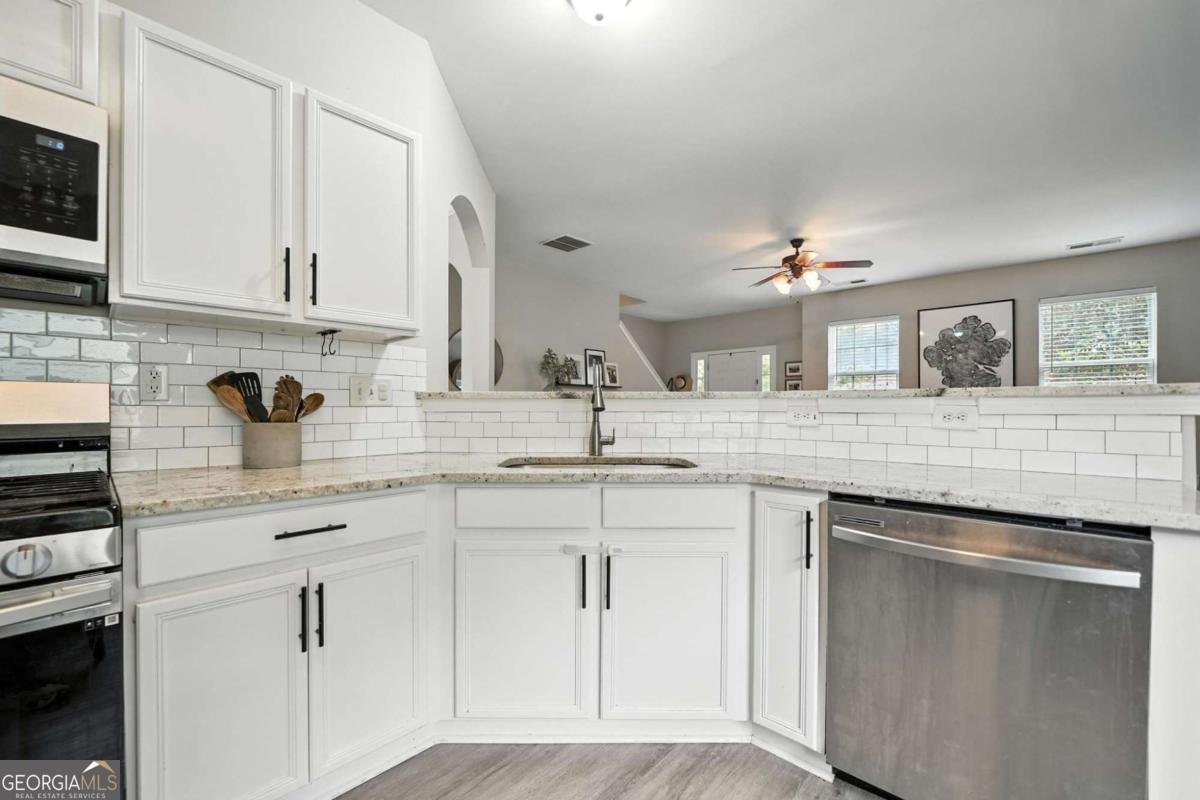 110 Camdyn Circle Woodstock - 19