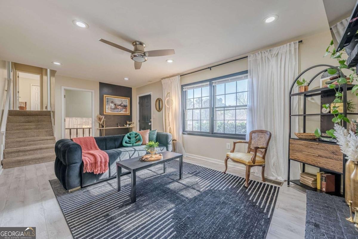 3006 Deshong Drive Stone Mountain - 6