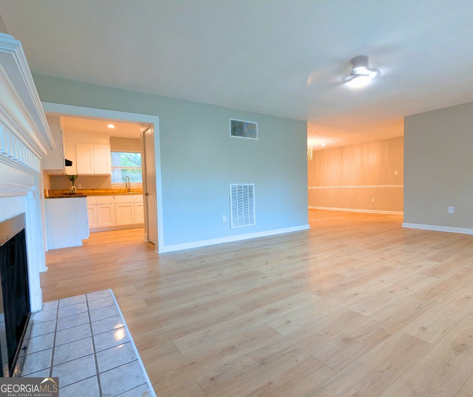 1701 Sharon Drive Albany - 3