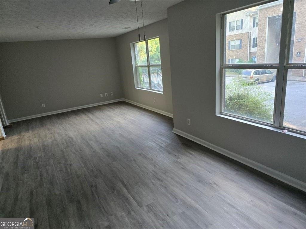3201 Fairington Drive Lithonia - 11