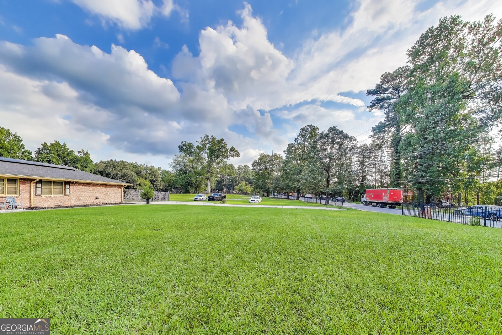 1393 Bolton Road Atlanta - 5