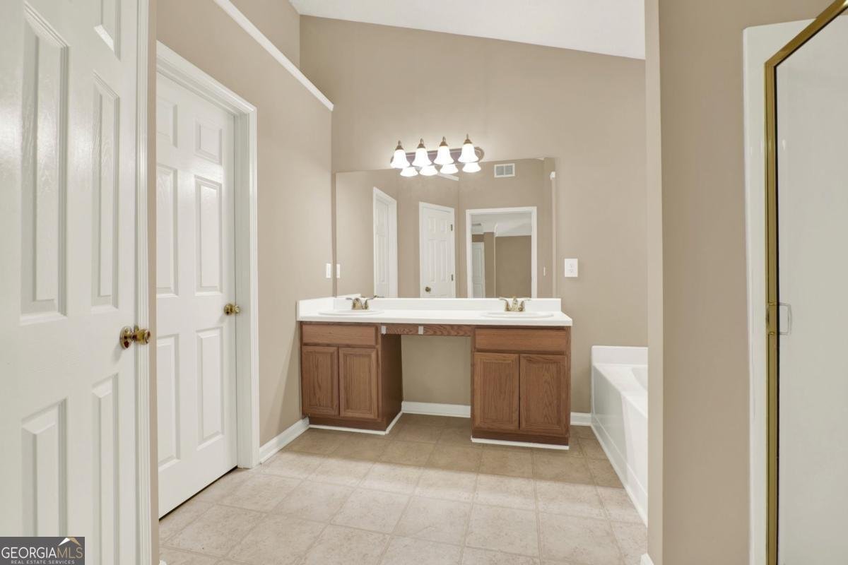1731 Silverchase Drive Marietta - 23