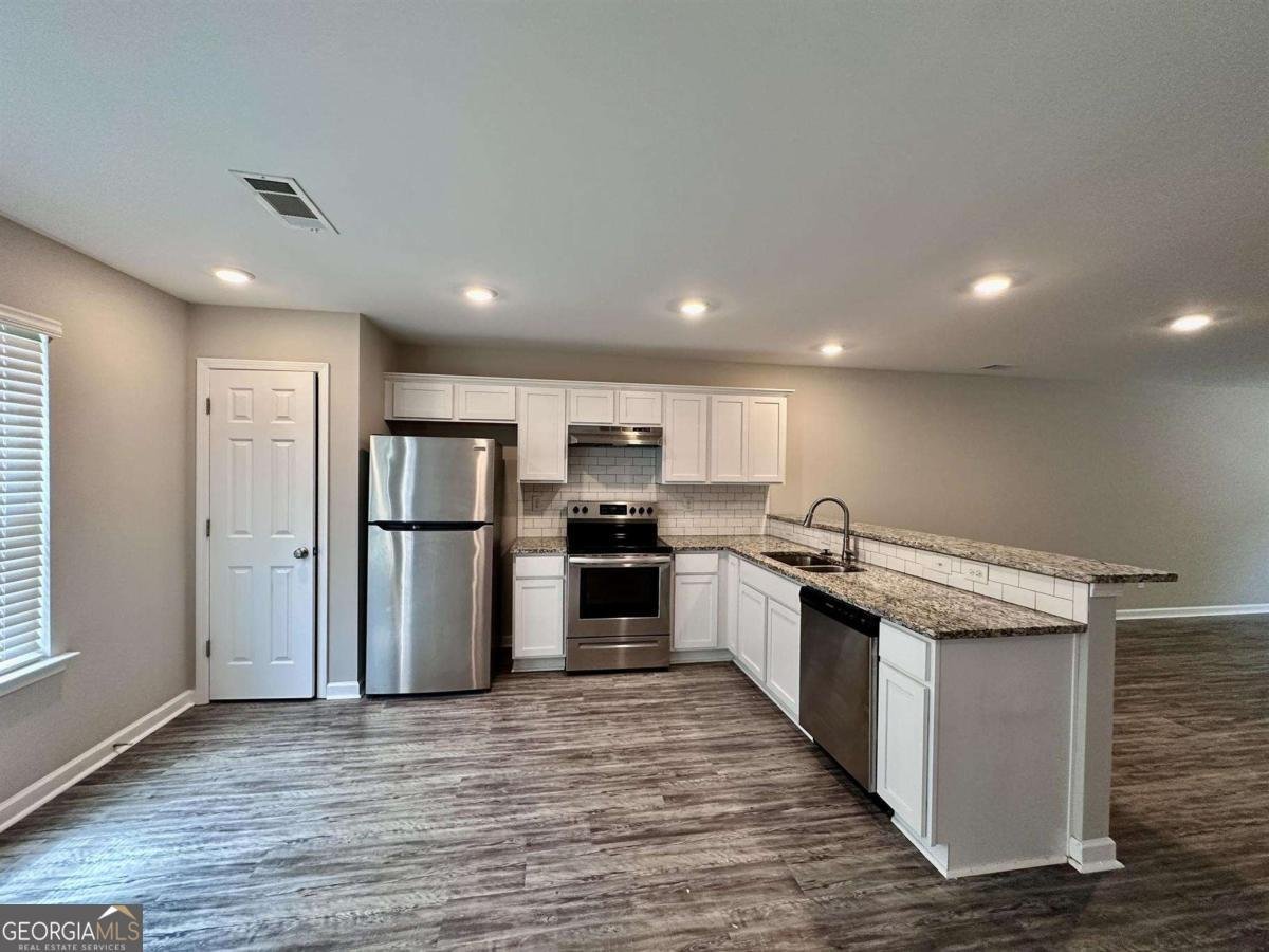722 Keeshono Street Union City - 2