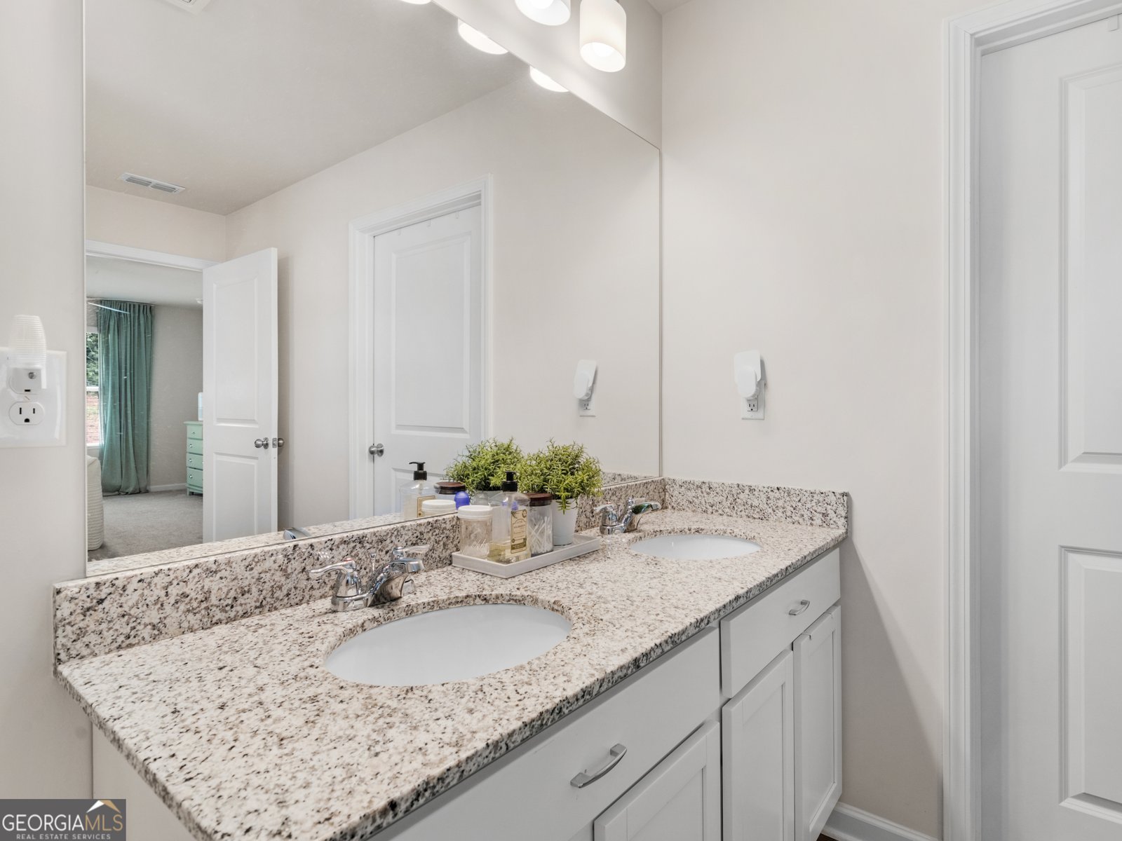 944 Hunter Welch Parkway Luthersville - 24