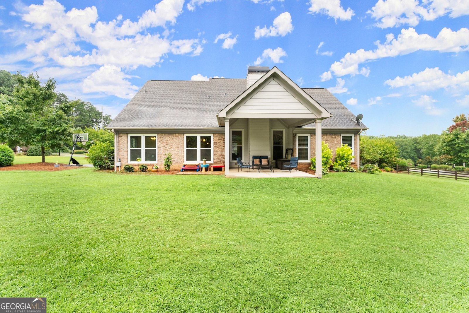 6006 Trojan Drive Gainesville - 32