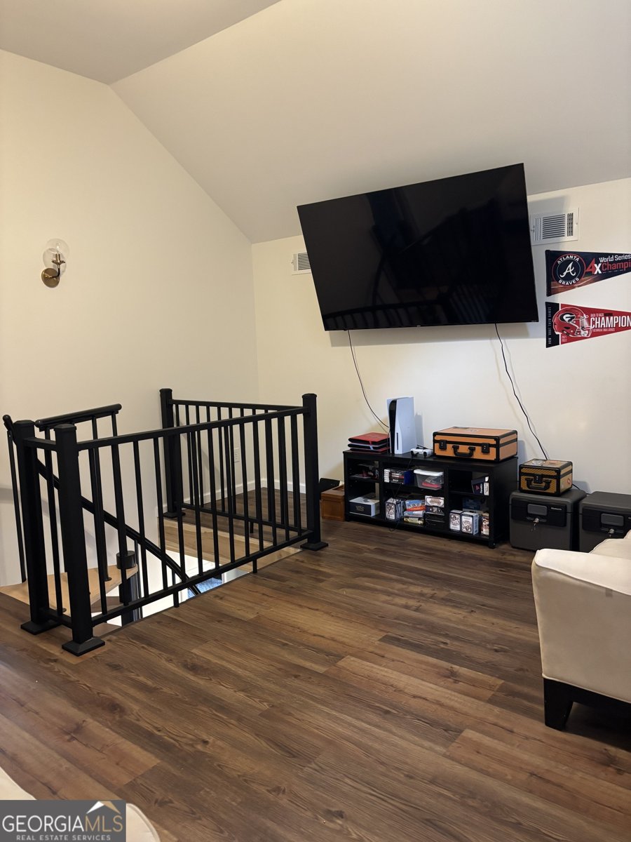 204 Sixth Avenue Menlo - 24