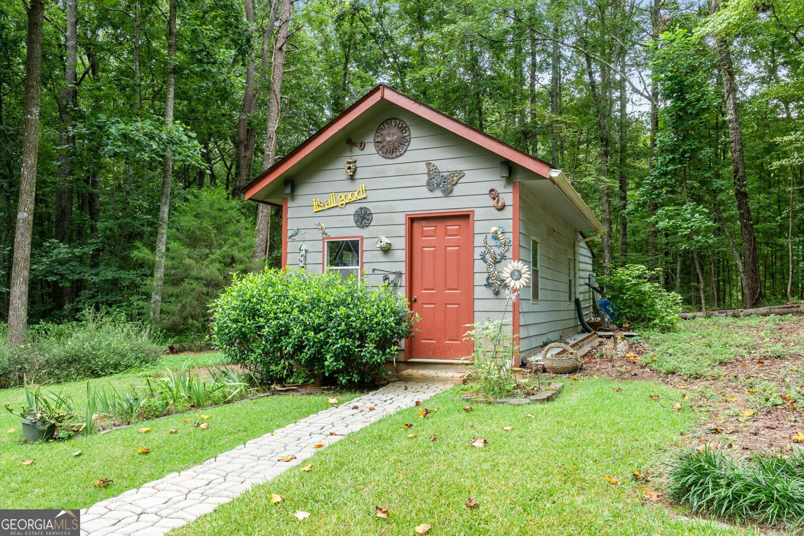 319 Le Paradis Boulevard Sharpsburg - 21