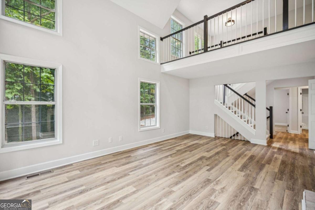 6055 Lakeside Court Gainesville - 9