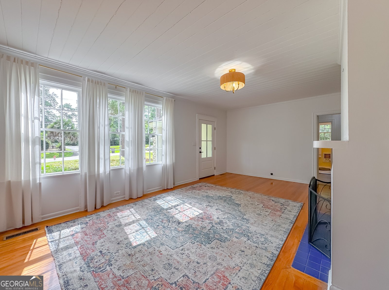 909 Fourth Street Cairo - 27