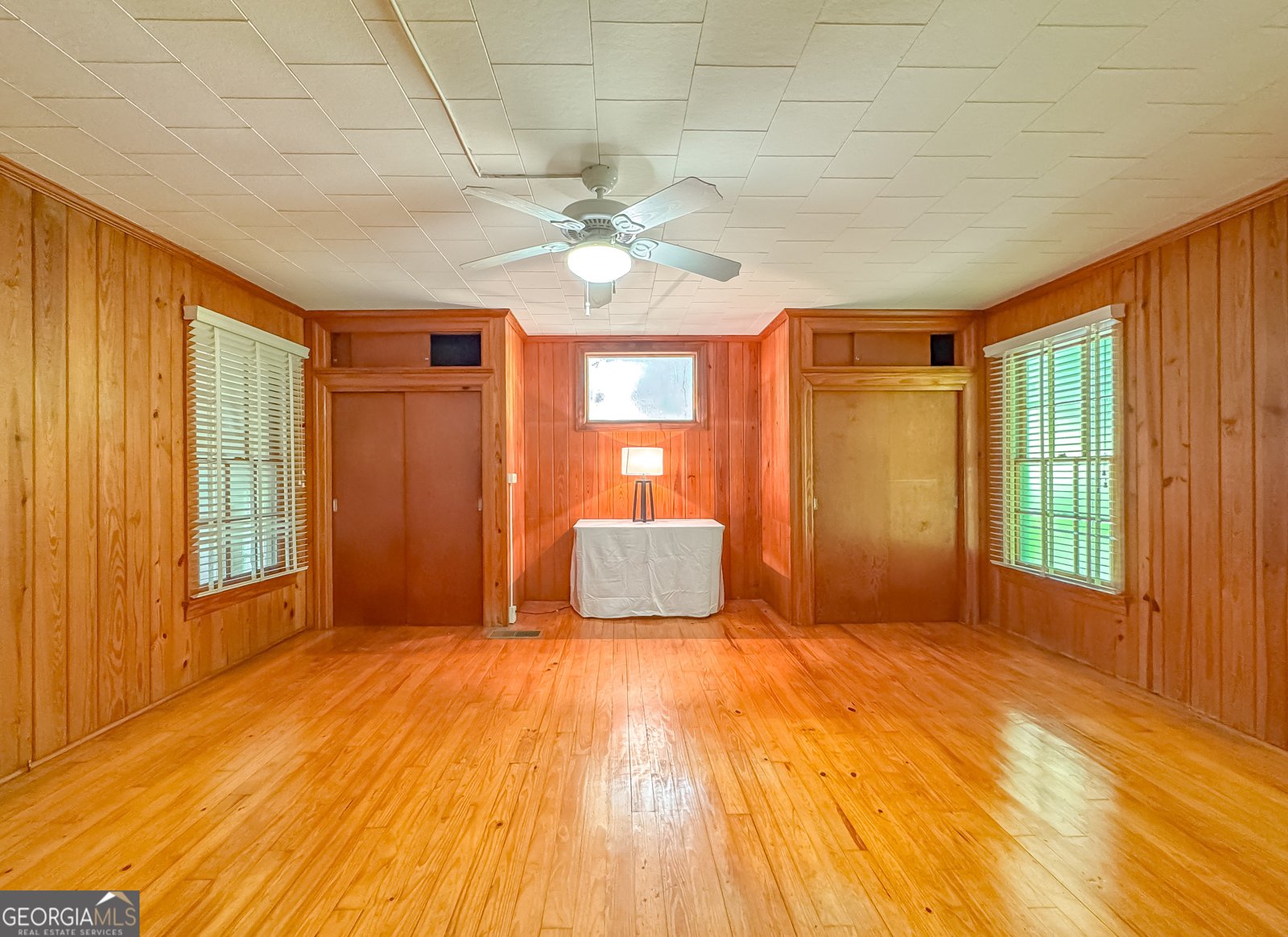 909 Fourth Street Cairo - 36