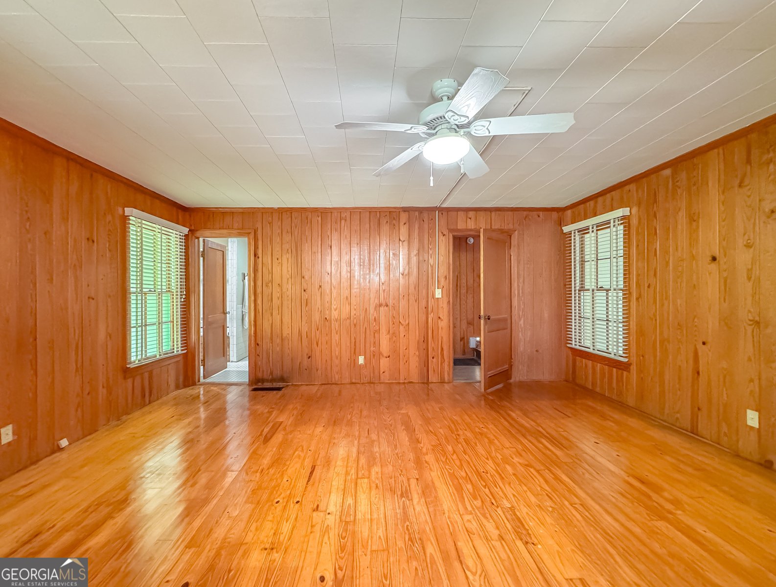 909 Fourth Street Cairo - 37