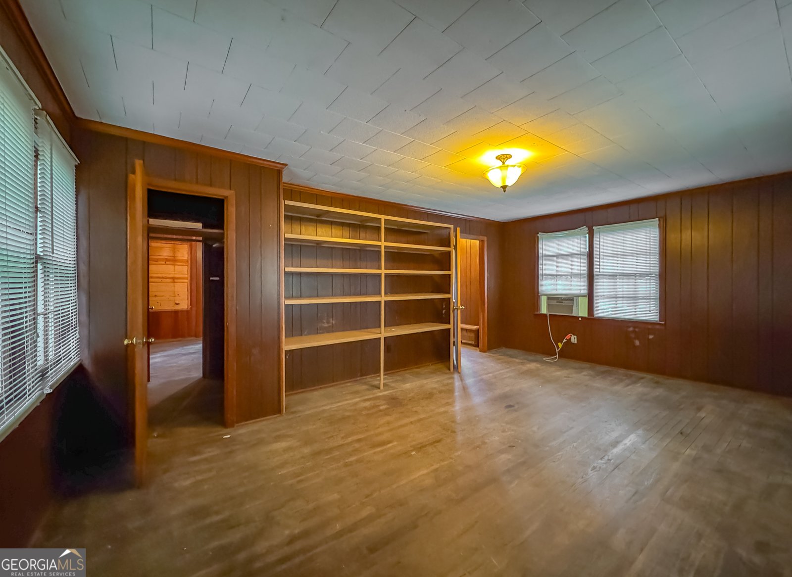 909 Fourth Street Cairo - 6