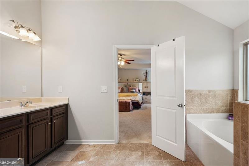 3548 WOODSHADE Drive Loganville - 61