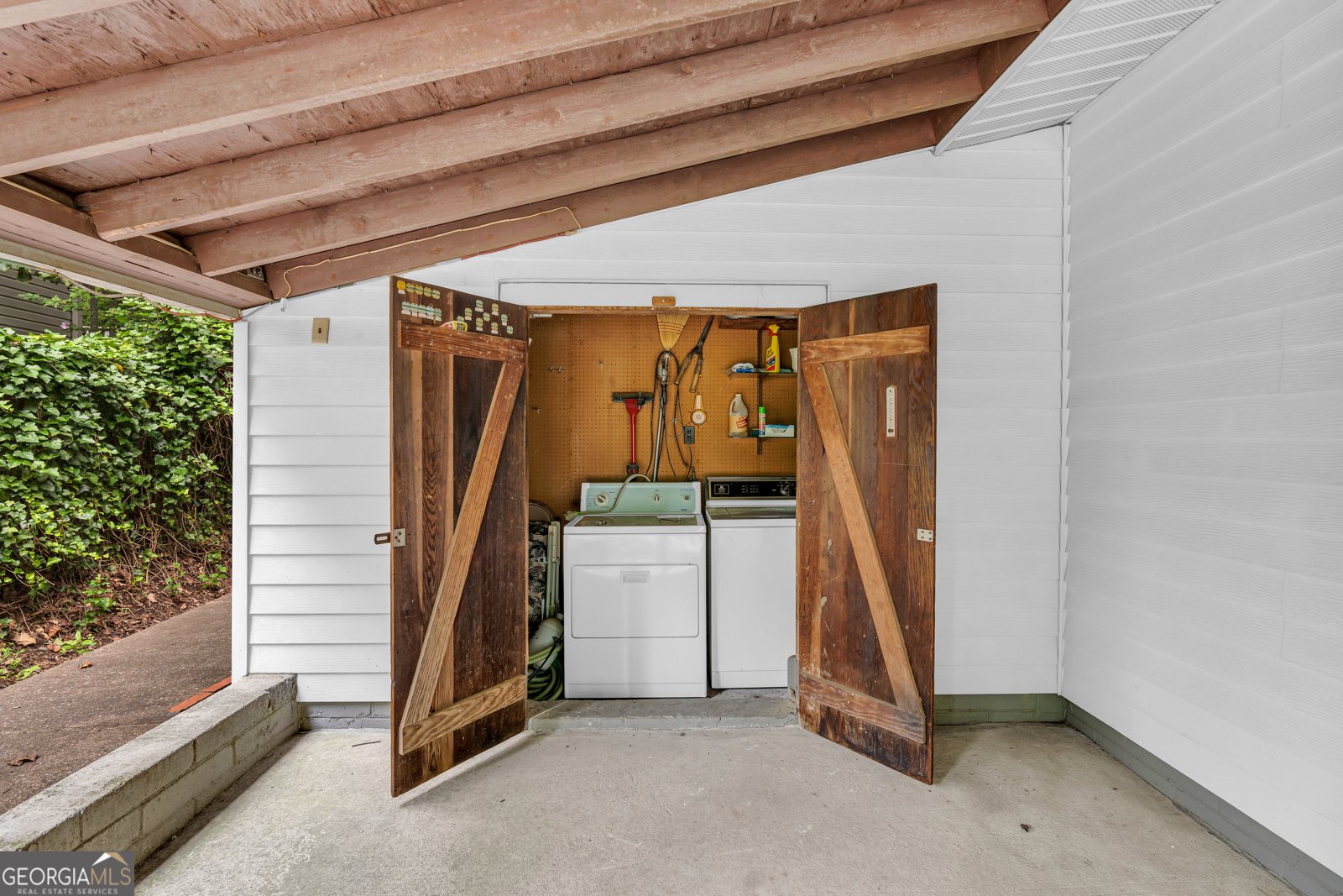 3083 McKenzie Road East Point - 12