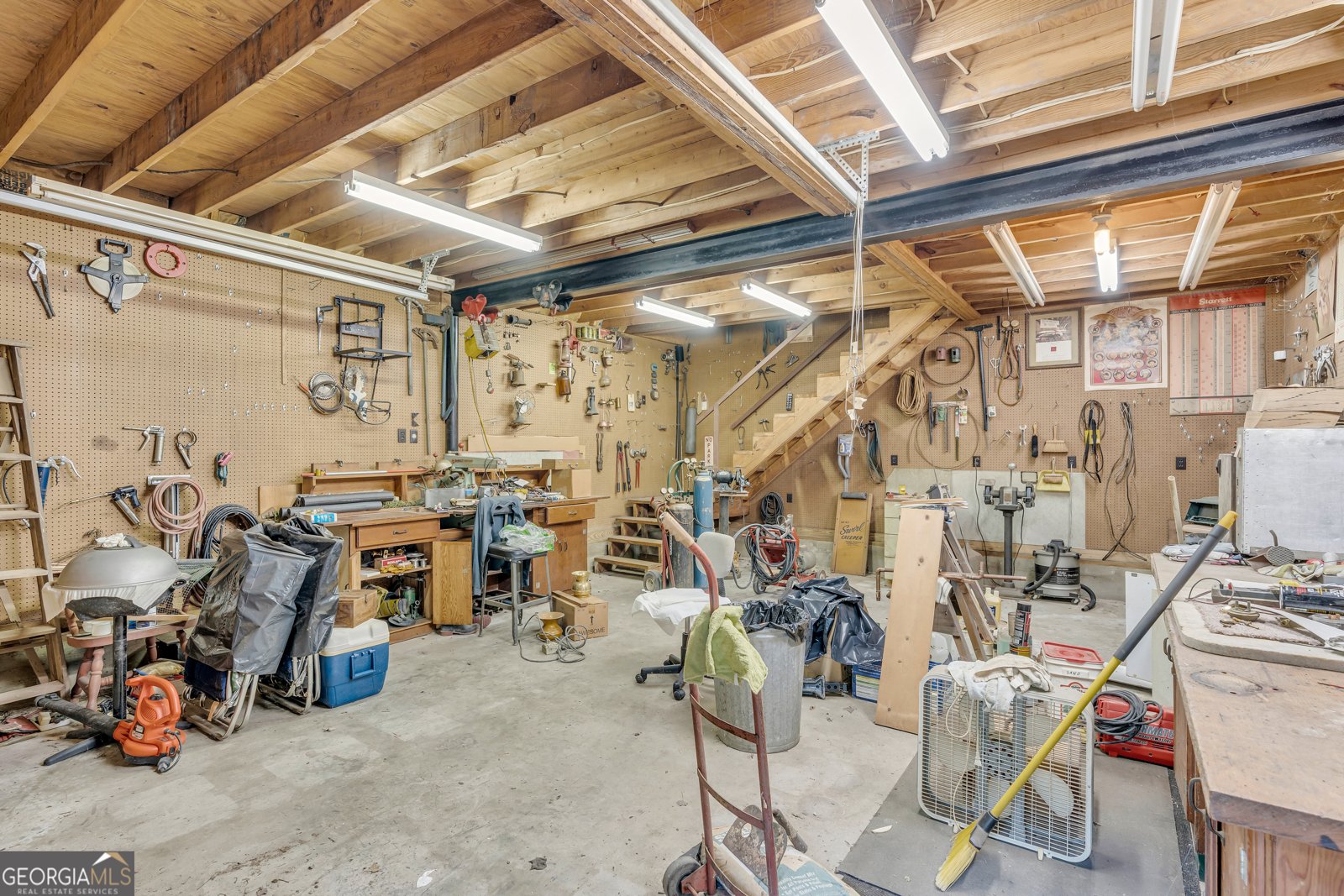 3083 McKenzie Road East Point - 18