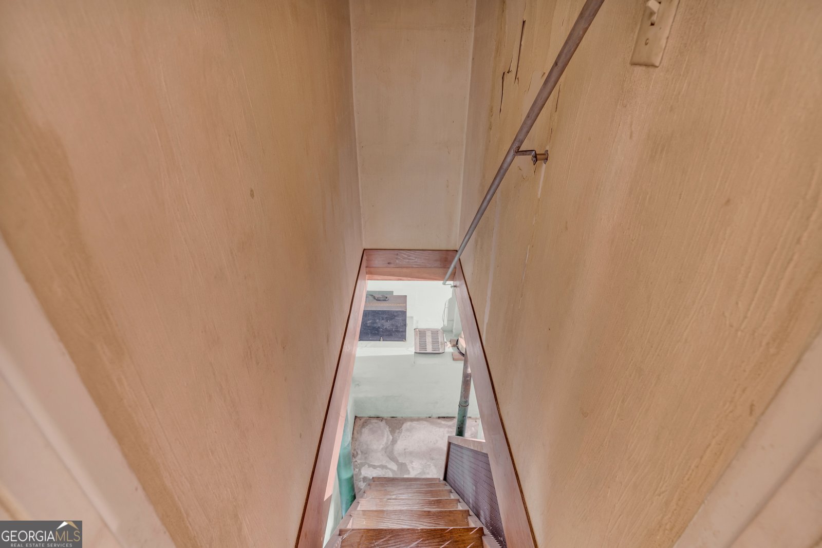 3083 McKenzie Road East Point - 5