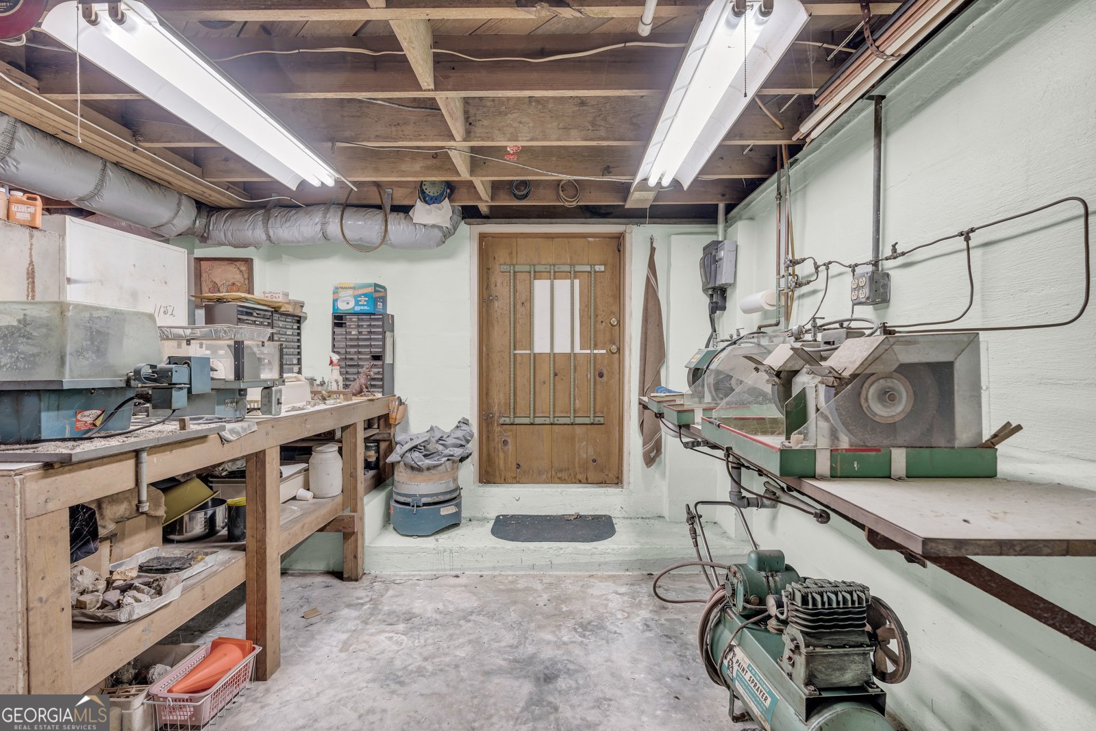 3083 McKenzie Road East Point - 8