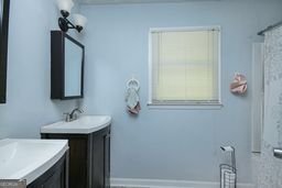 1328 Hidden Hills Parkway Stone Mountain - 4