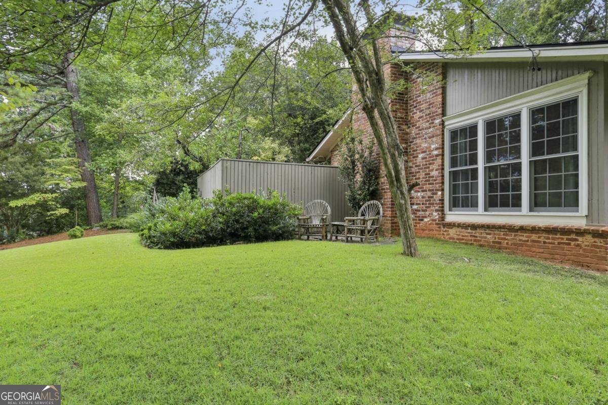 570 Valley Lane Atlanta - 12