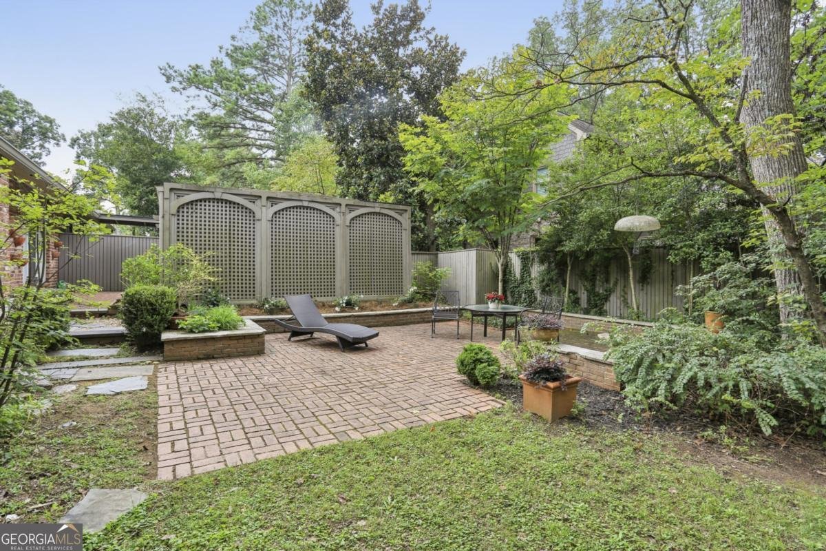 570 Valley Lane Atlanta - 23