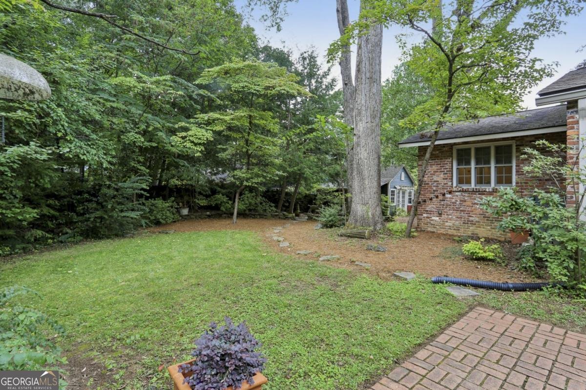 570 Valley Lane Atlanta - 37