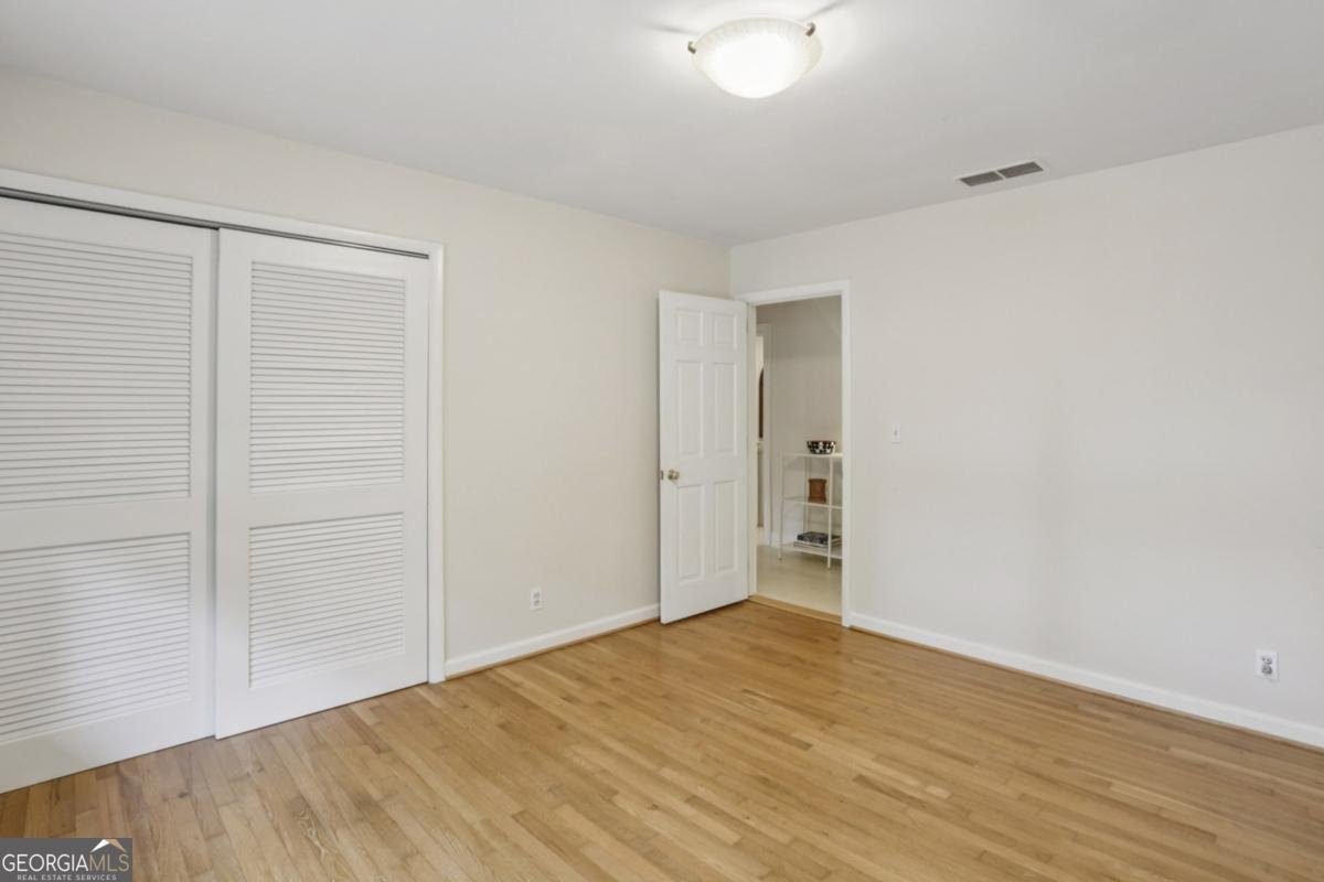 570 Valley Lane Atlanta - 9