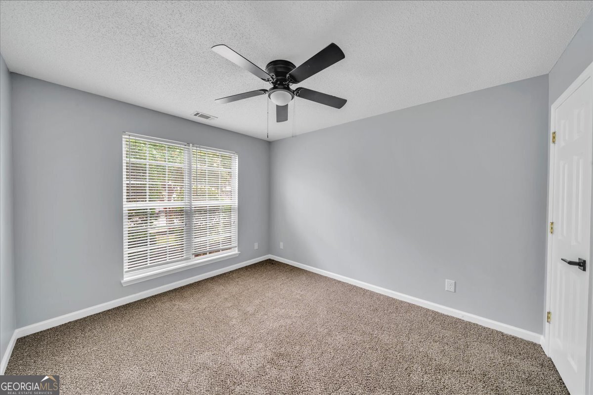 105 Browning Point Byron - 13