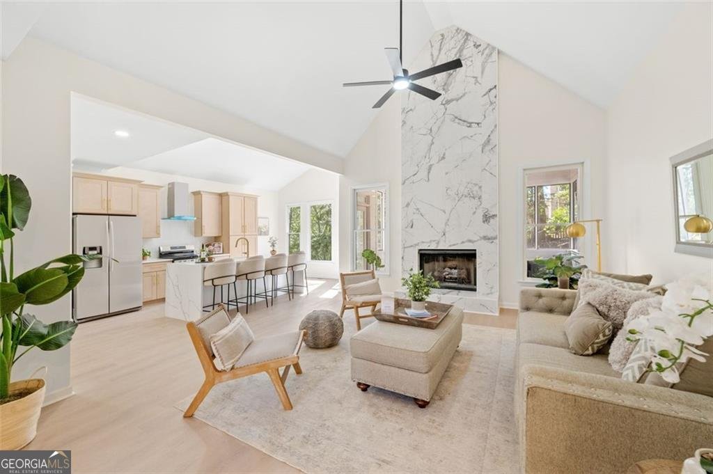 1288 Gate Post Lane Powder Springs - 2