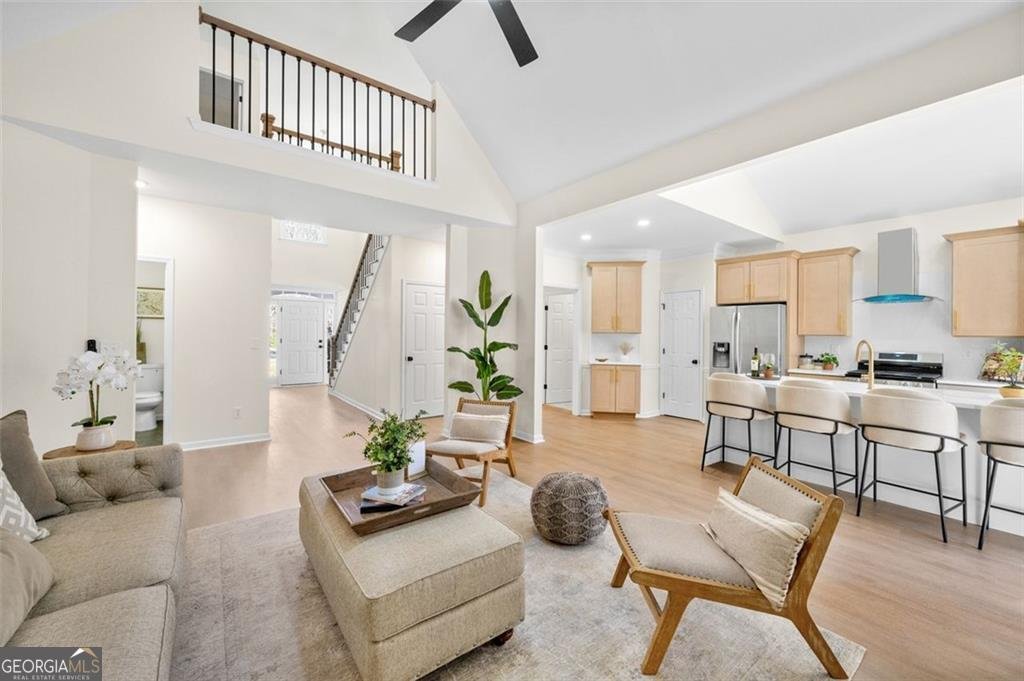 1288 Gate Post Lane Powder Springs - 3