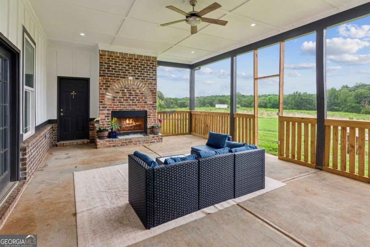 1118 Marlow Road Maysville - 57